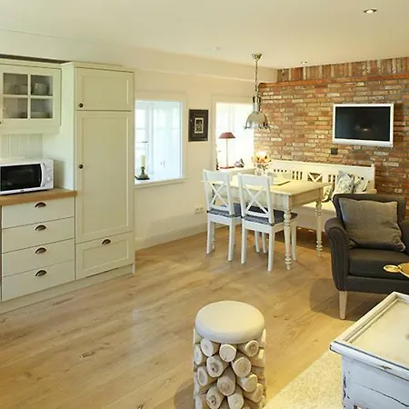 Treskersand Apartman *