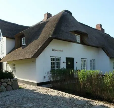 Treskersand Apartament *